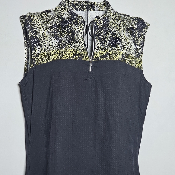 Women's Sleeveless Black and Yellow Top Nwt Size Medium - Picture 4 of 8